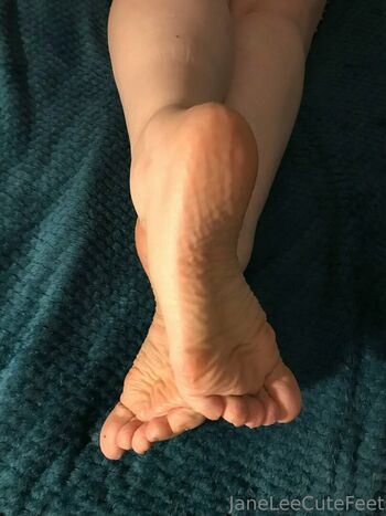 janeleecutefeet