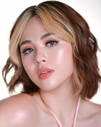 Janella Salvador