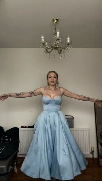 Janet Devlin