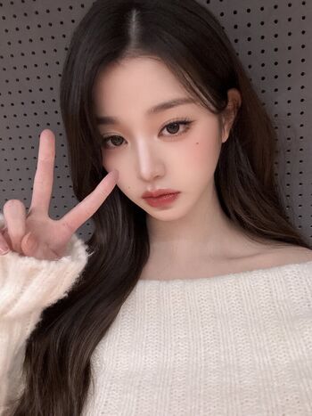 Jang Won-young