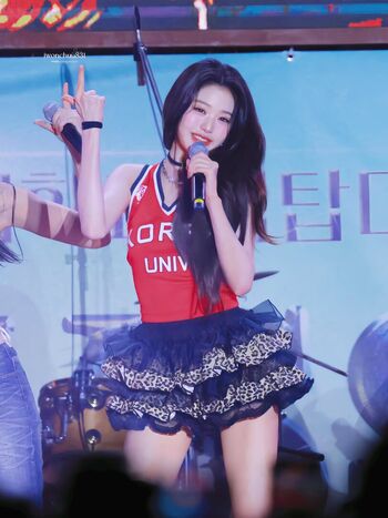 Jang Won-young