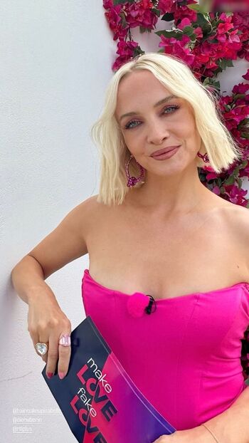 Janin Ullmann