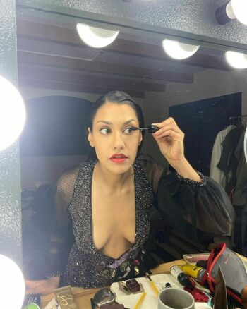 Janina Gavankar