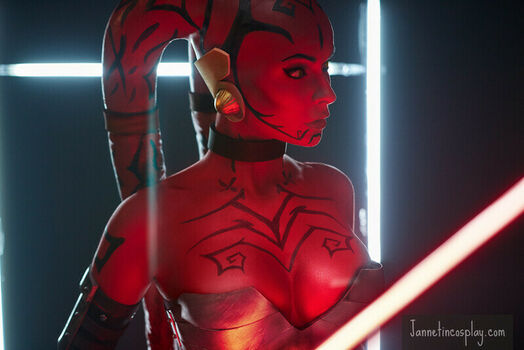 Jannet In Cosplay