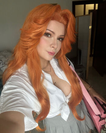 Jannet In Cosplay