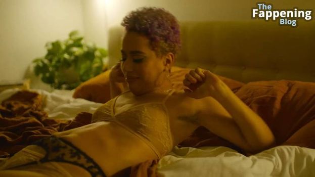 Jasmin Savoy Brown
