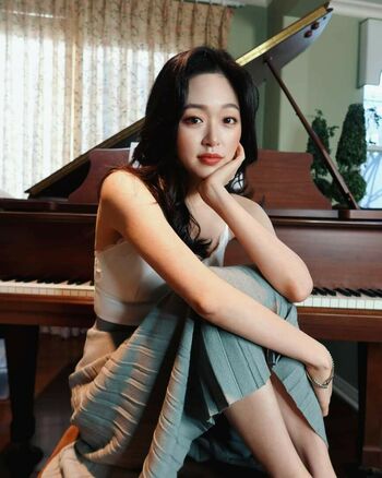 Jasmine Cho Jazzycho