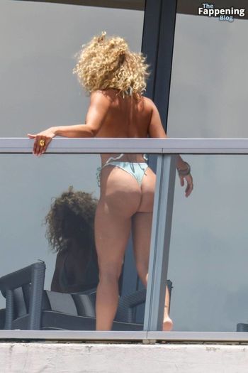 Jasmine Sanders