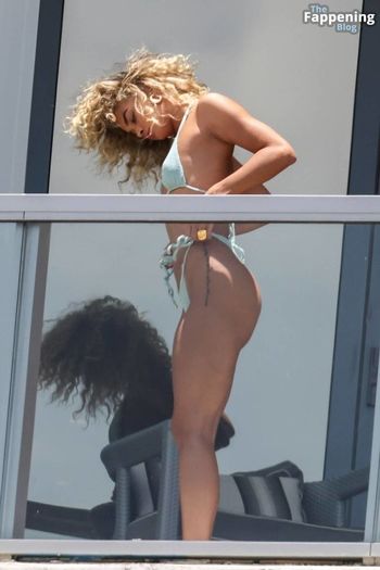 Jasmine Sanders