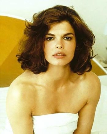Jeanne Tripplehorn