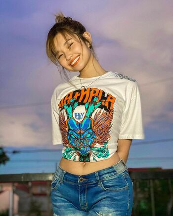 Jeila Dizon