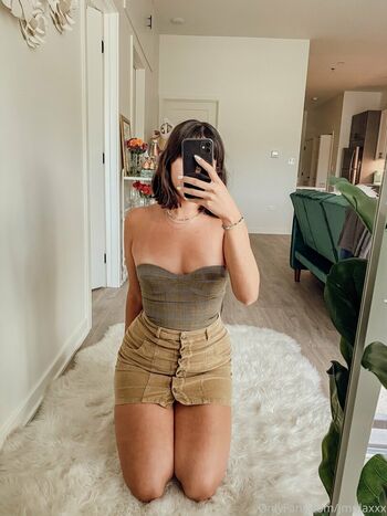 Jenelle Mathew