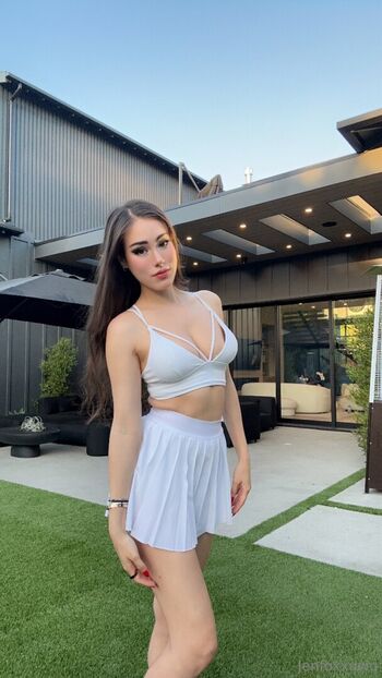 jenfoxxuwu