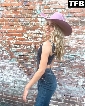 Jenna Davis