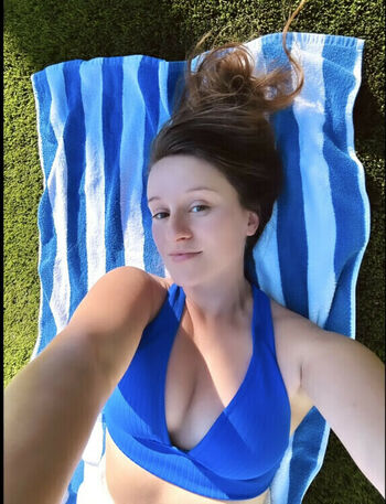 Jenna Ezarik