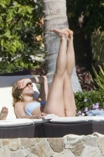 Jennifer Aniston