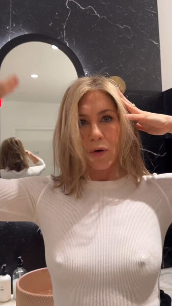 Jennifer Aniston