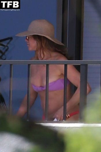 Jennifer Aniston