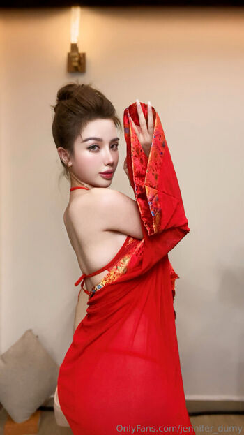 jennifer_dumy