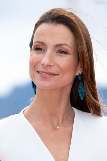 Jennifer Lauret