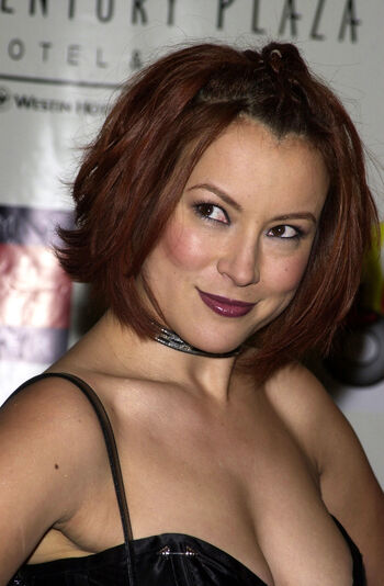 Jennifer Tilly