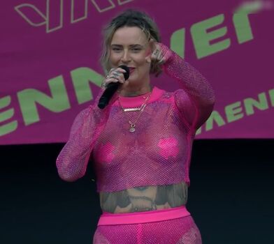 Jennifer Weist