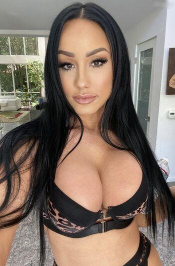 Jennifer White