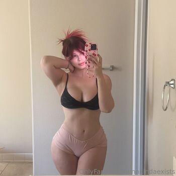 jennkindaexists