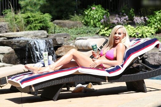 Jenny McCarthy