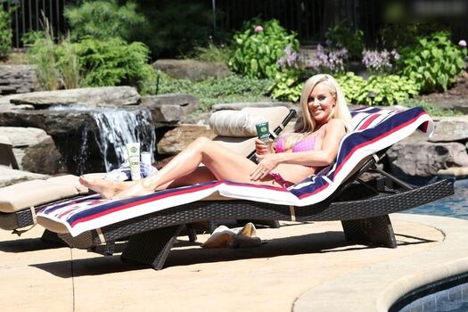 Jenny McCarthy