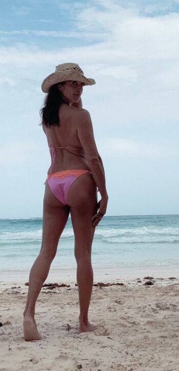 Jenny Powell