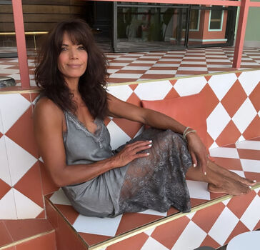 Jenny Powell