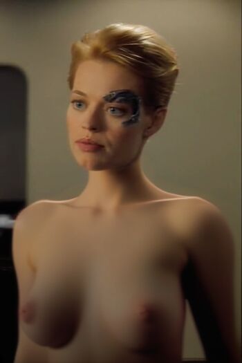 Jeri Ryan Fake