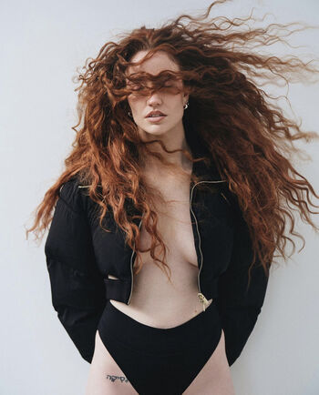 Jess Glynne