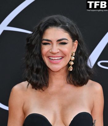 Jessica Szohr