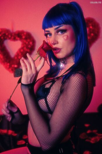 Jewelz Blu