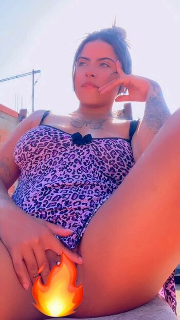 Jhenifer Lopez