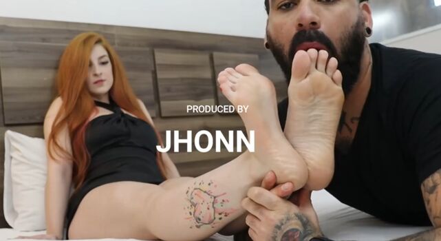 Jhonn Womens Feet