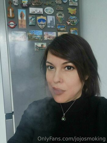 jojosmoking