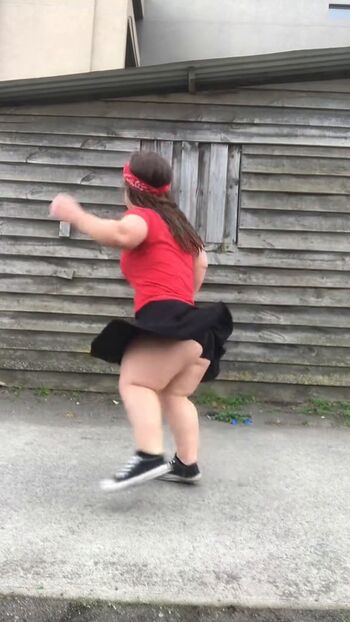 Jomini Dancer