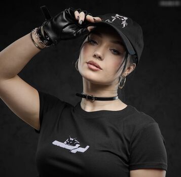 Julia Beautx