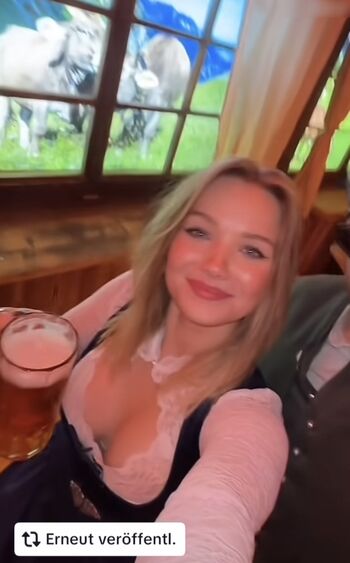 Julia Beautx