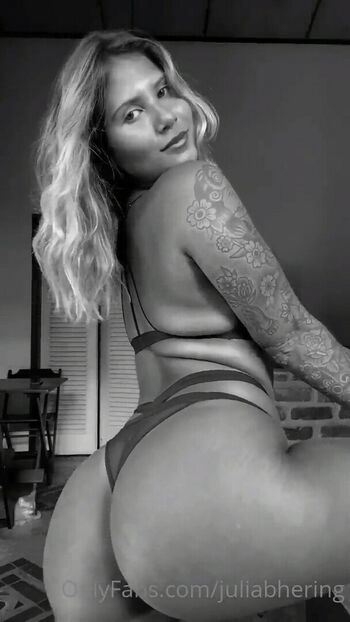 Julia Bhering