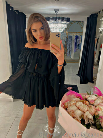 julia_candy