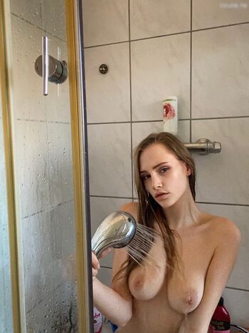 Julia Damro