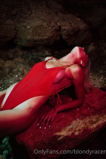 julia_graff_free