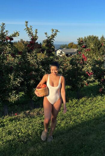 Julia Kelly