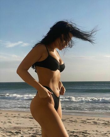 Julia Kelly