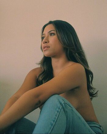 Julia Kelly