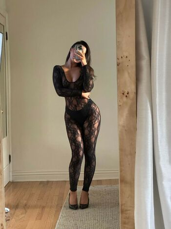 Julia Kelly